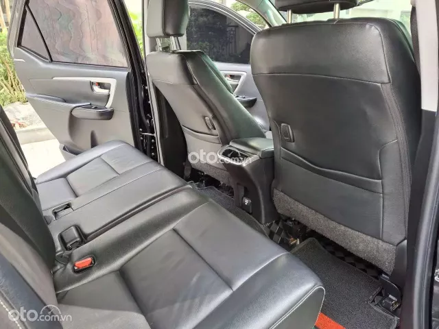 Toyota Fortuner 2.4 AT 4x2 Legender 2022 9