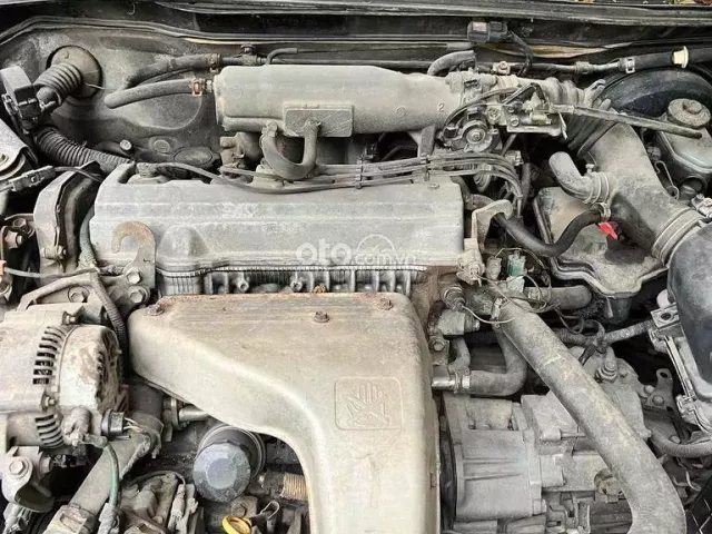 Toyota Camry 2000 3