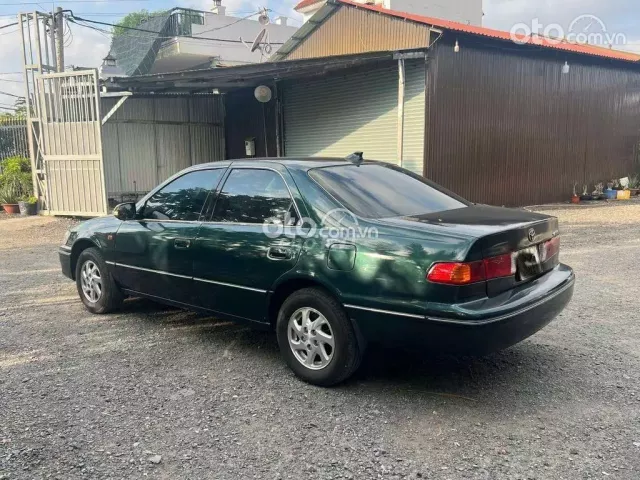 Toyota Camry 2000 2