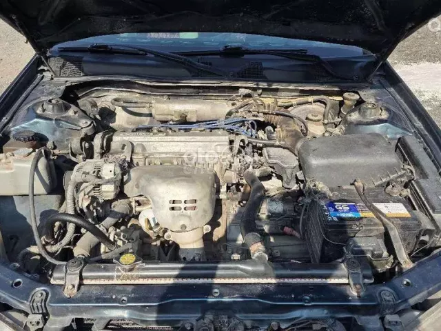 Toyota Camry 2000 6