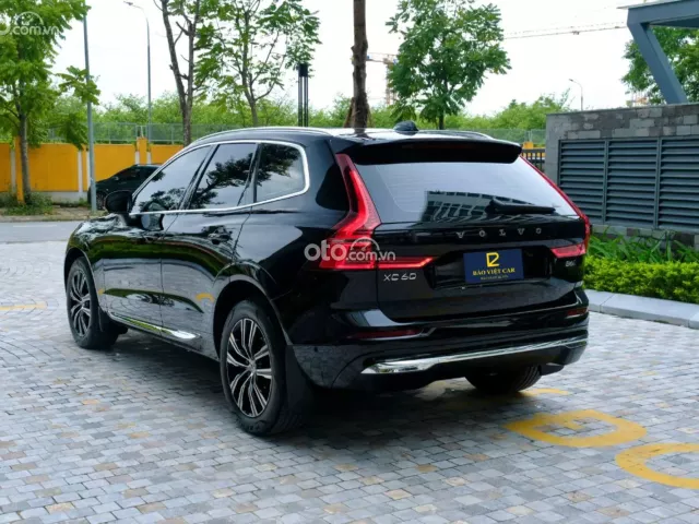 Volvo XC60 B6 AWD Inscription 2022 4