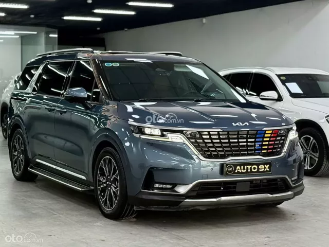 Kia Carnival 2.2D Signature 2022 2