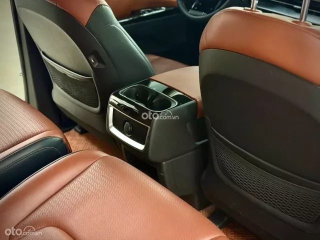 Kia Carnival 2.2D Signature 2022 18
