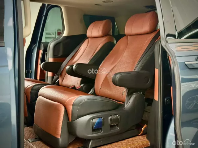 Kia Carnival 2.2D Signature 2022 19