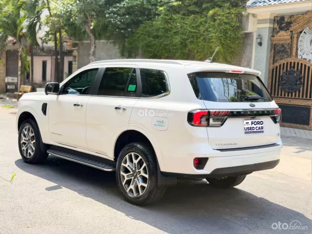 Ford Everest Titanium 2.0L AT 4WD 2024 10