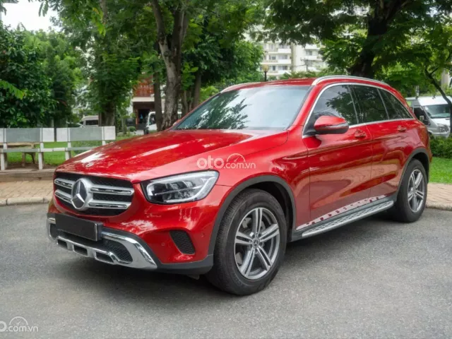 Mercedes GLC200 2021 đỏ limited siêu lướt cực đẹp