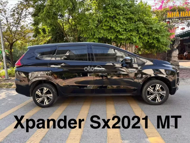 Mitsubishi Xpander 1.5 MT 2021
