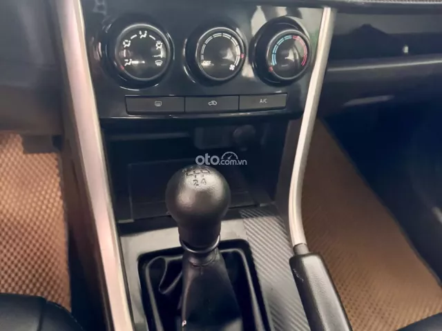 Mitsubishi Xpander 1.5 MT 2021 9