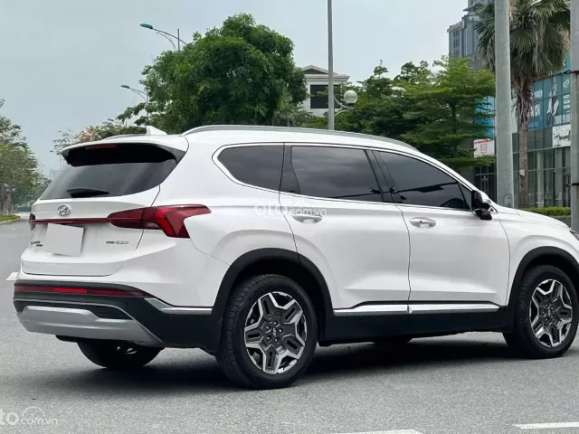 Hyundai Santa Fe 2.2 Dầu Cao cấp 2024 5