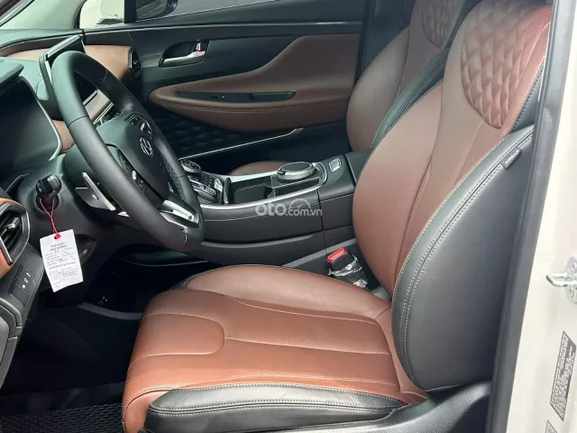 Hyundai Santa Fe 2.2 Dầu Cao cấp 2024 7