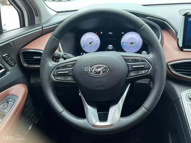 Hyundai Santa Fe 2.2 Dầu Cao cấp 2024 14