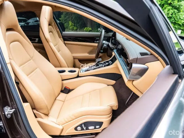 Porsche Panamera 3.0 V6 2018 14