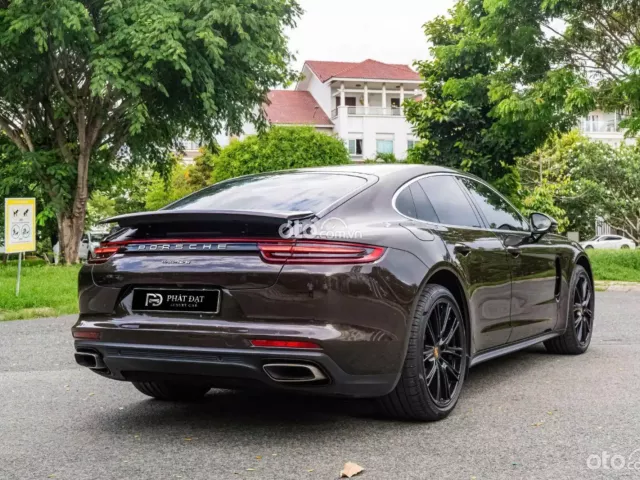 Porsche Panamera 3.0 V6 2018 9
