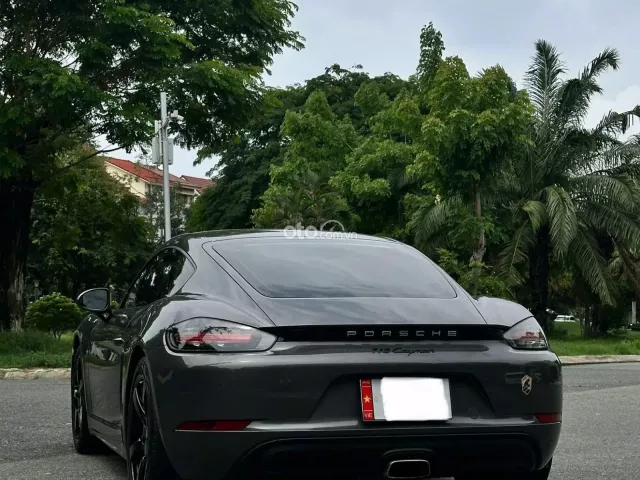 Porsche 718 cayman 2021 10