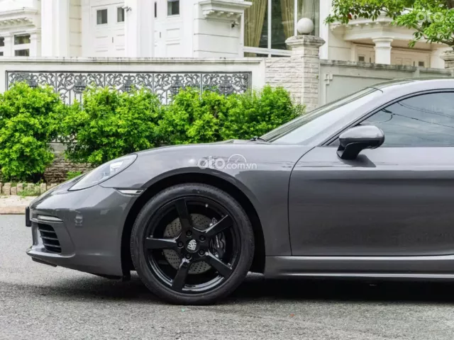 Porsche 718 cayman 2021 11
