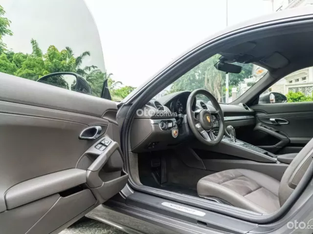 Porsche 718 cayman 2021 15