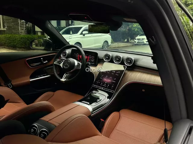 Mercedes-Benz C200 Avantgarde Plus 2022 10