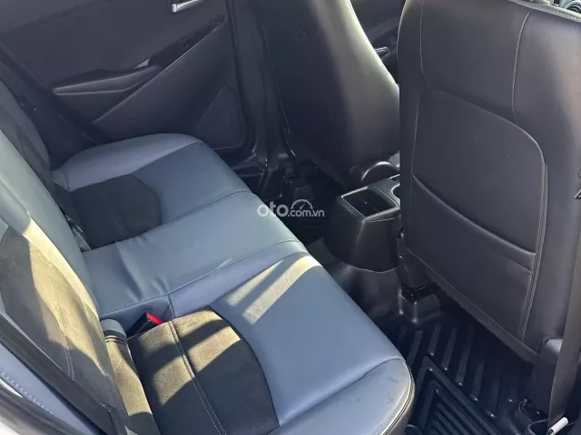 Mazda 2 2022 11