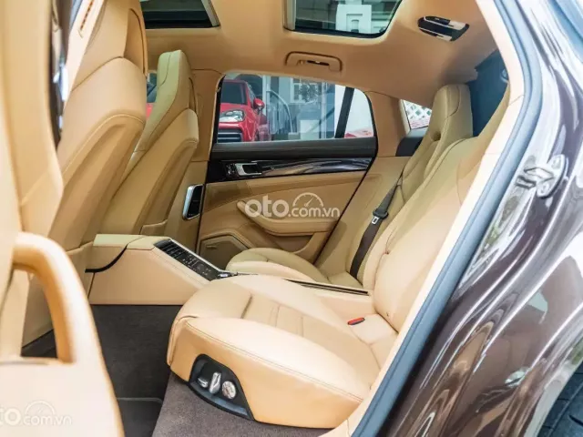 Porsche Panamera 3.0 V6 2018 9