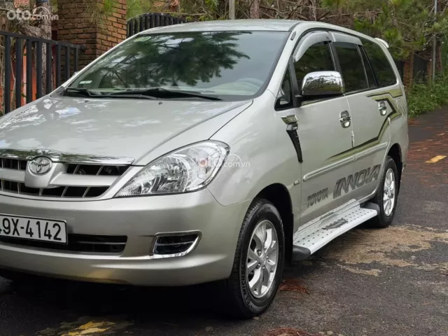 Toyota Innova 2.0G 2008 3