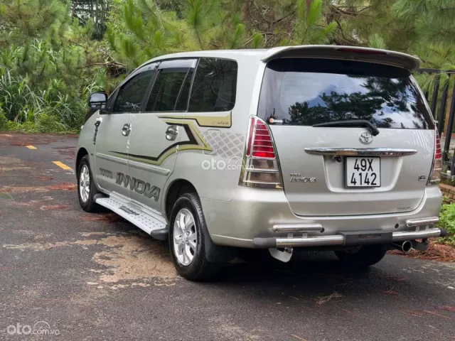 Toyota Innova 2.0G 2008 5