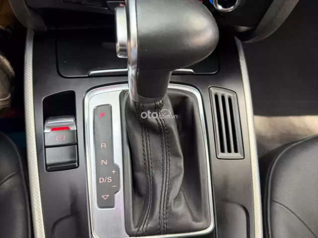 Audi A4 1.8L TFSI 2012 11