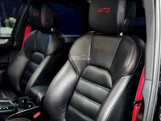 Porsche Macan GTS 2017 18