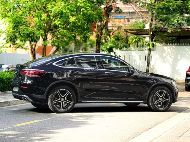 Mercedes-Benz GLC 300 4Matic Coupe 2022 7