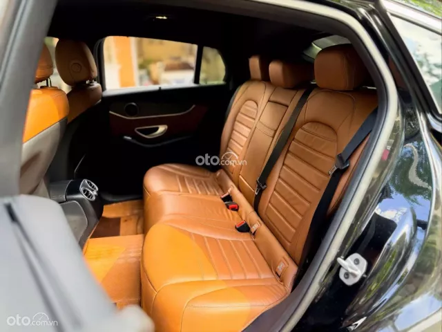 Mercedes-Benz GLC 300 4Matic Coupe 2022 21