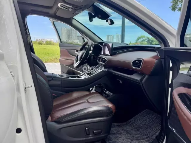 Hyundai Santa Fe 2.2 Dầu Cao cấp 2022 11
