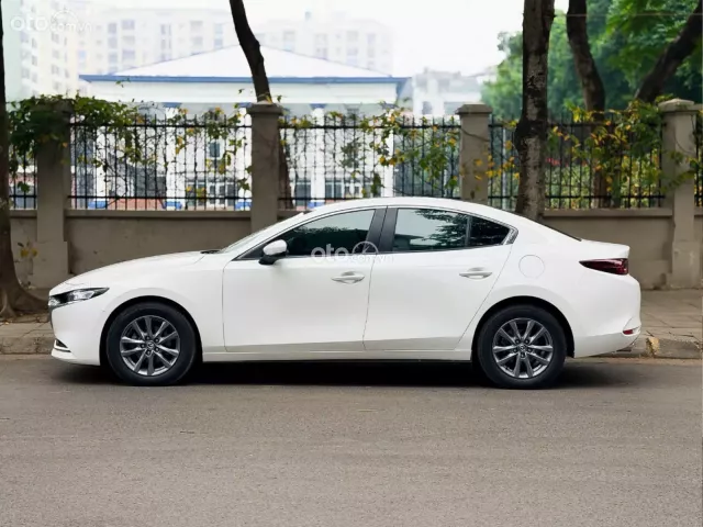 Mazda 3 Sedan 1.5L Luxury 2022 5