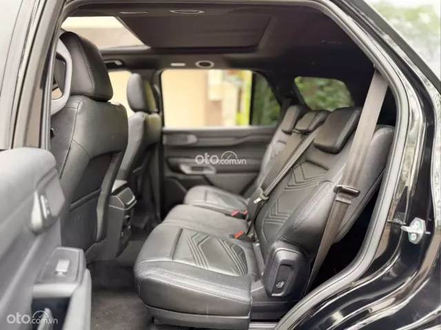 Ford Everest Titanium 2.0 AT 4x2 2023 19