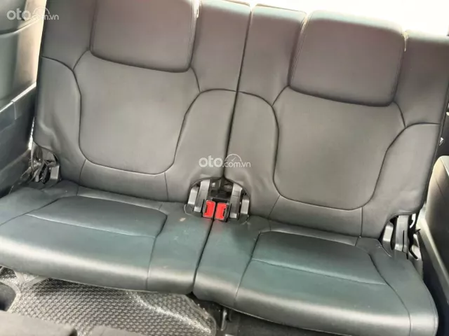 Ford Everest Titanium 2.0 AT 4x2 2023 22