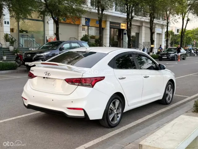 Hyundai Accent 1.4 AT Đặc biệt 2019 5