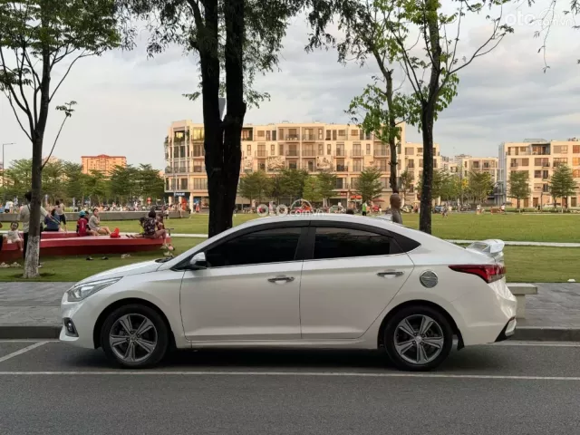 Hyundai Accent 1.4 AT Đặc biệt 2019 3