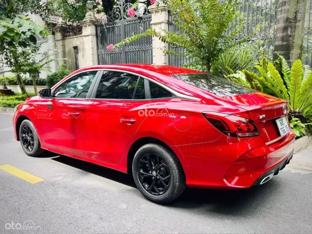 MG 5 1.5L STD 2024 4
