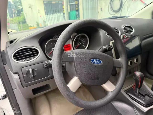 Ford Focus 1.8L 2012 14