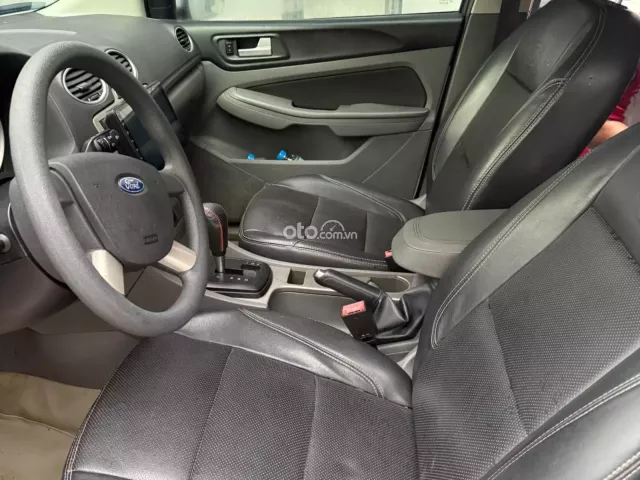 Ford Focus 1.8L 2012 16