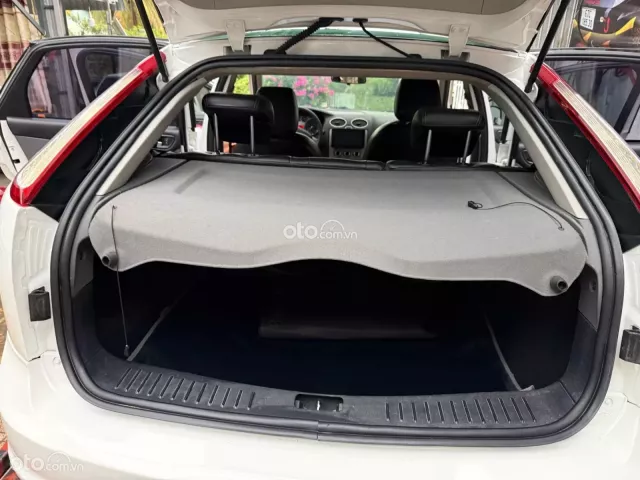 Ford Focus 1.8L 2012 19