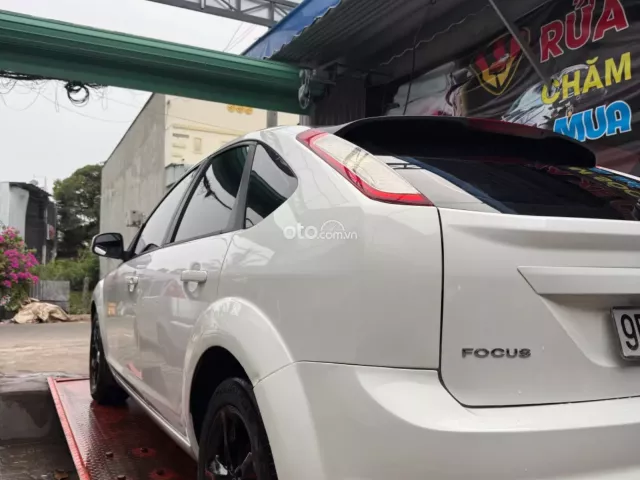 Ford Focus 1.8L 2012 5