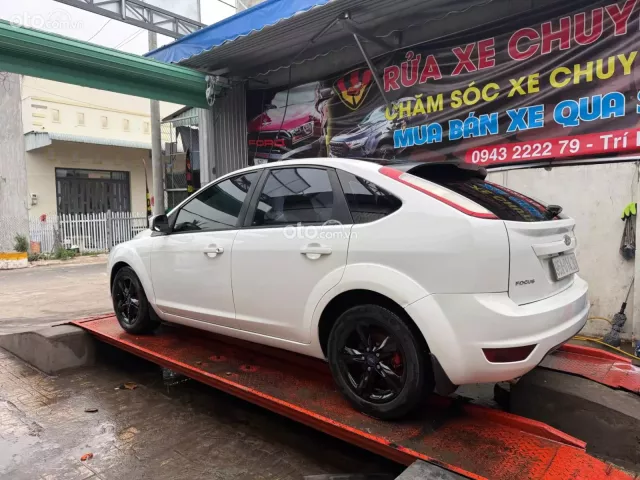 Ford Focus 1.8L 2012 8