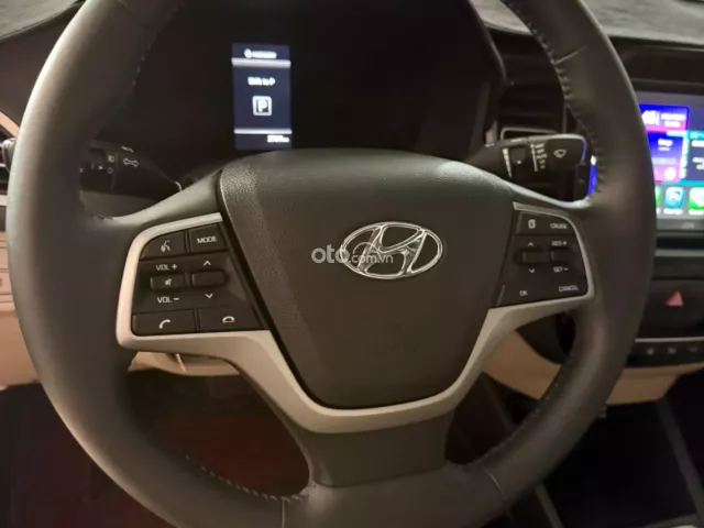 Hyundai Accent 1.5 AT cao cấp 2023 13