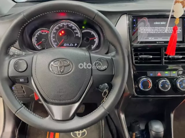 Toyota Innova 2.0E 2025 10