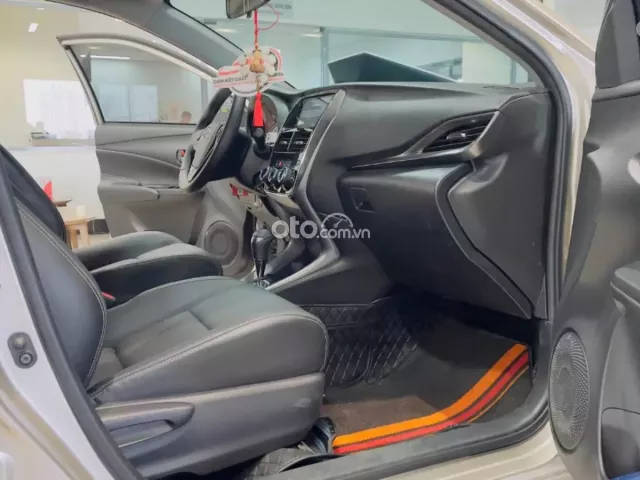 Toyota Innova 2.0E 2025 9