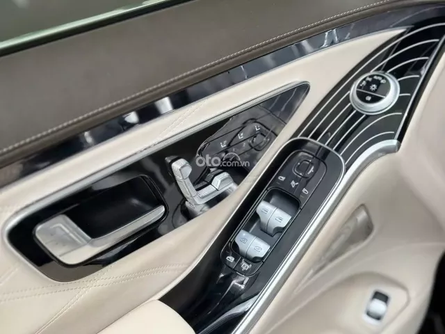 Mercedes-Benz Maybach S450 4Matic 2022 7
