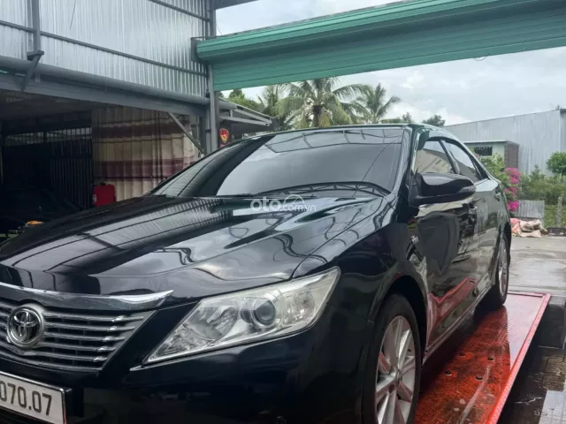 Toyota Camry 2012