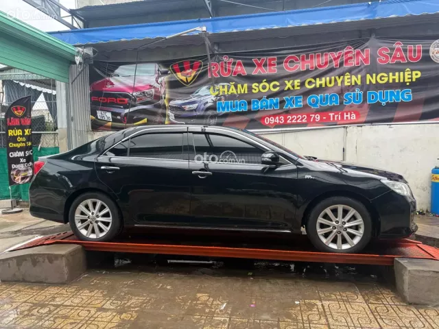 Toyota Camry 2012 3