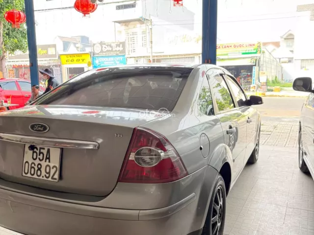 Ford Focus 1.8L 2009 5
