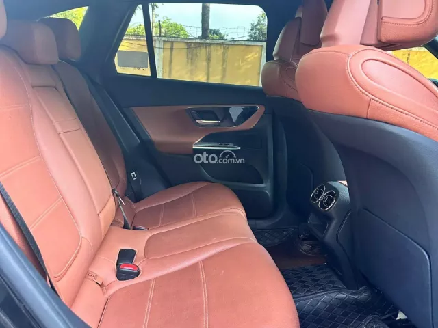Mercedes-Benz GLC 200 4Matic 2023 11