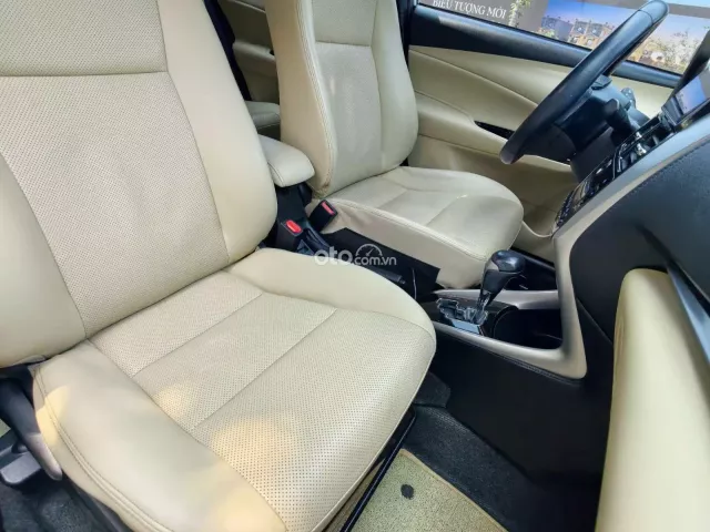 Toyota Yaris 1.5G 2018 10